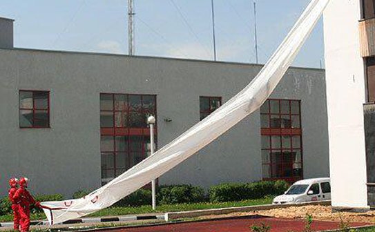 types-of-escape-chute-systems